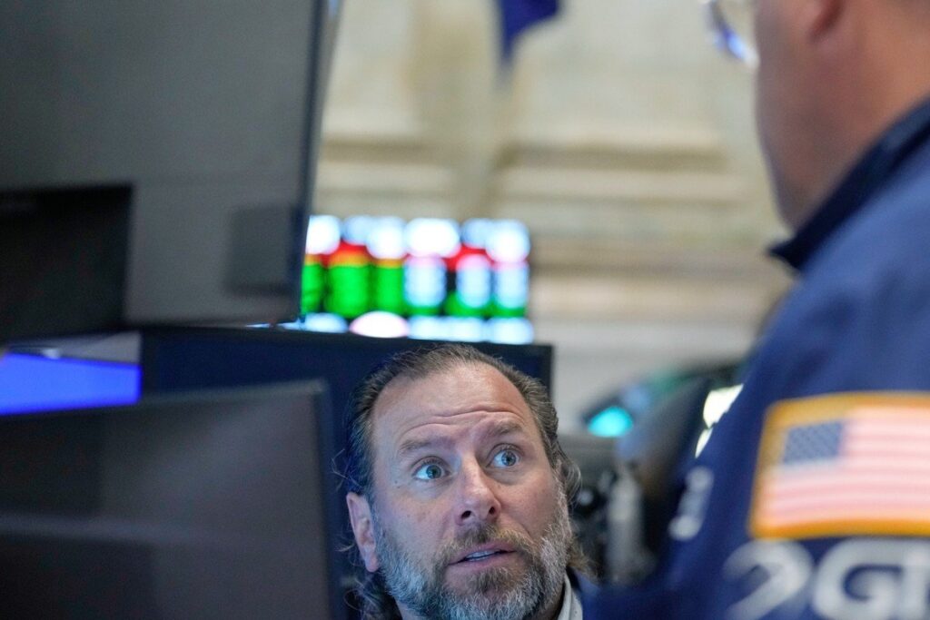 US Stocks Inch Up as Bond Pressure Builds: What's Next for Inflation?
